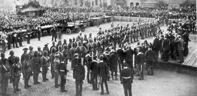 The Mayor of Lincoln Addressing the Lincoln Volunteers by English Photographer